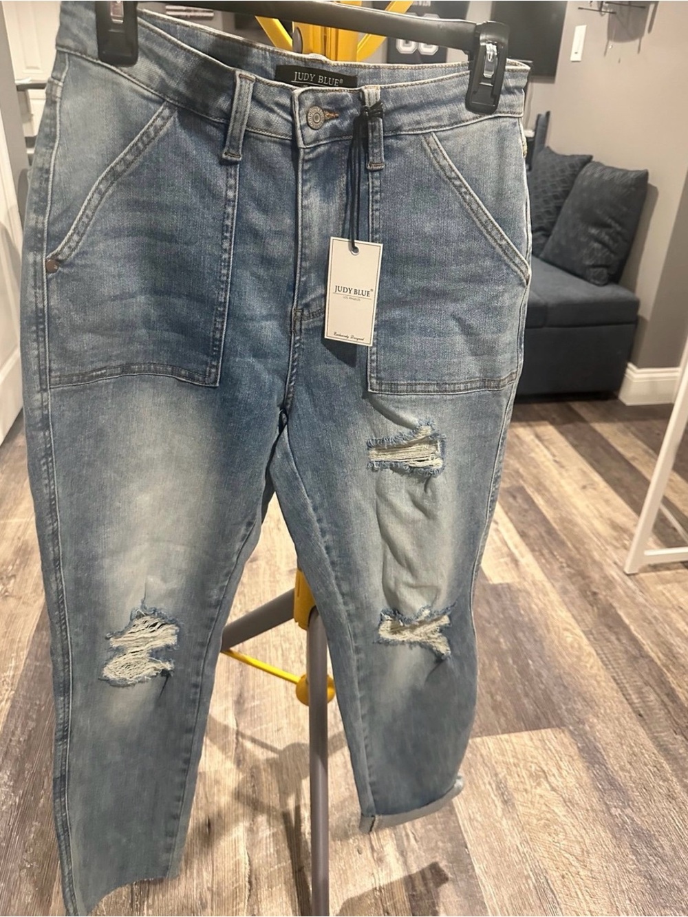 Judy Blue Light Blue Distressed Ankle Jeans